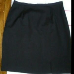 Thigh Split Karen Scott Skirt